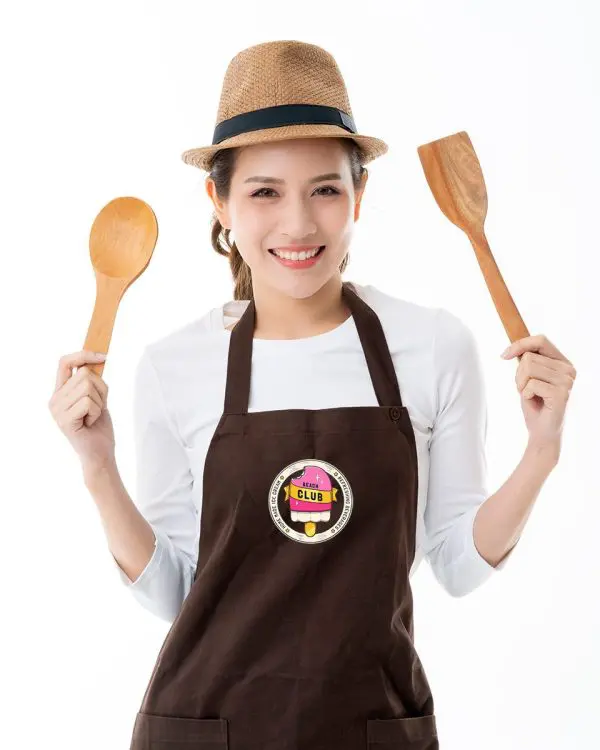 สกรีนผ้ากันเปื้อน ผ้ากันเปื้อนครึ่งตัว ผ้ากันเปื้อนกันน้ำ ผ้ากันเปื้อนพิมพ์ลาย สกรีนโลโก้ สกรีนชื่อร้าน