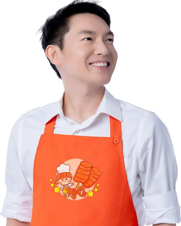 สกรีนผ้ากันเปื้อน ผ้ากันเปื้อนครึ่งตัว ผ้ากันเปื้อนกันน้ำ ผ้ากันเปื้อนพิมพ์ลาย สกรีนโลโก้ สกรีนชื่อร้าน