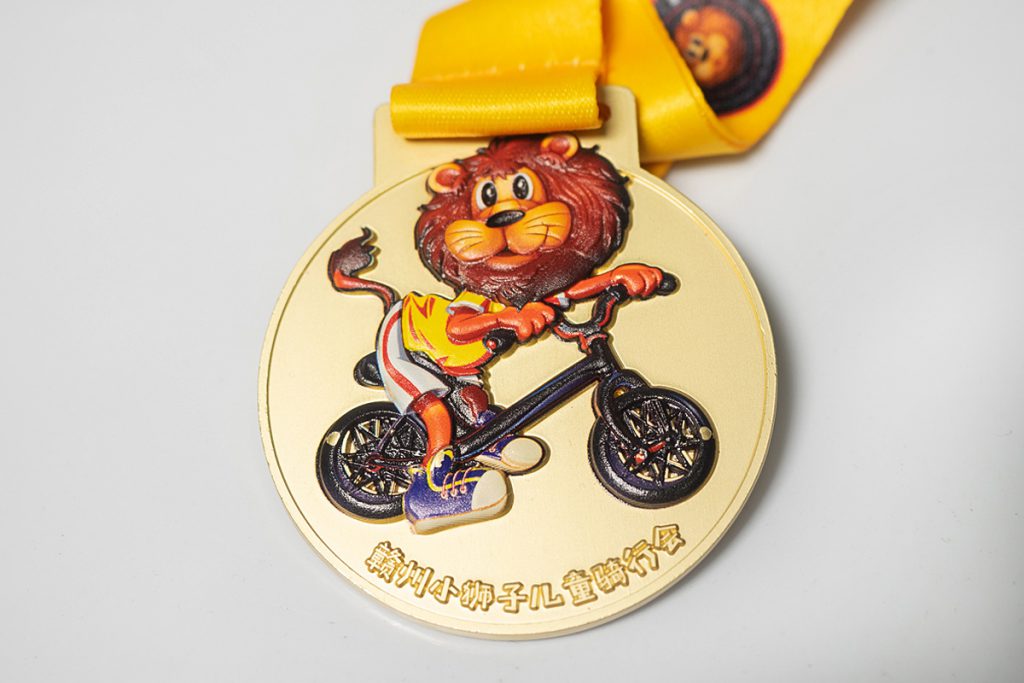 เหรียญรางวัล เหรียญกีฬา ทำเหรียญรางวัล เหรียญวิ่ง เหรียญวิ่งราคา เหรียญกีฬาวิ่ง
